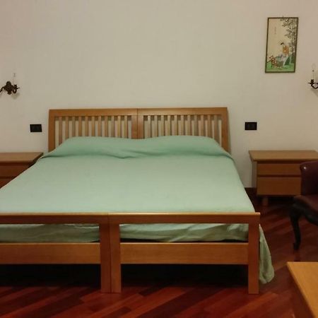 Emi Apartment Боллате Экстерьер фото