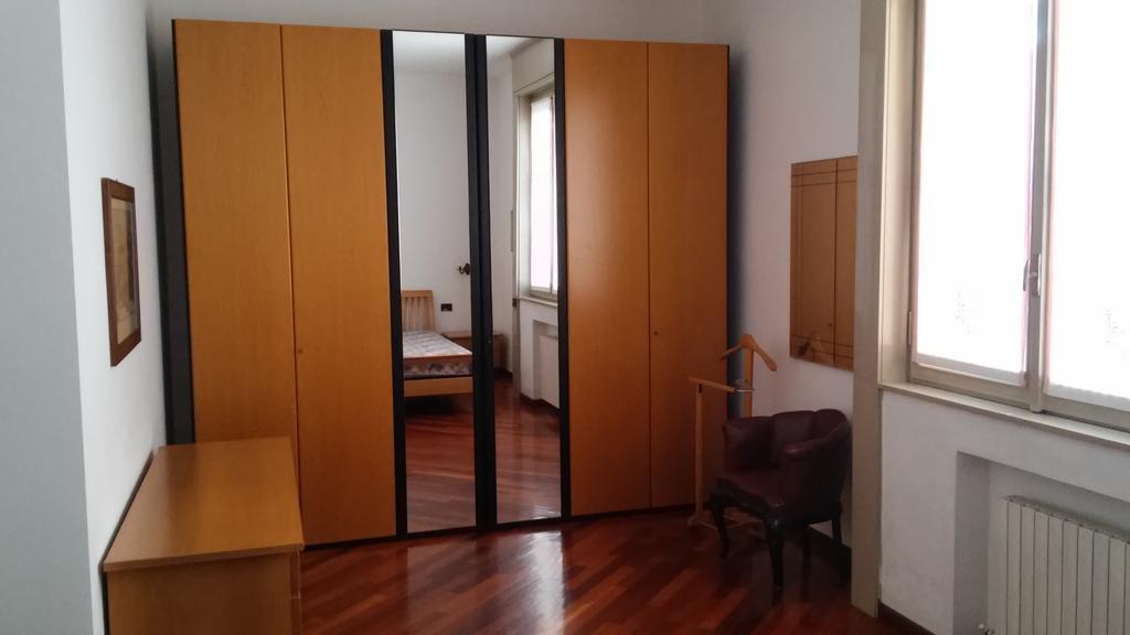 Emi Apartment Боллате Экстерьер фото